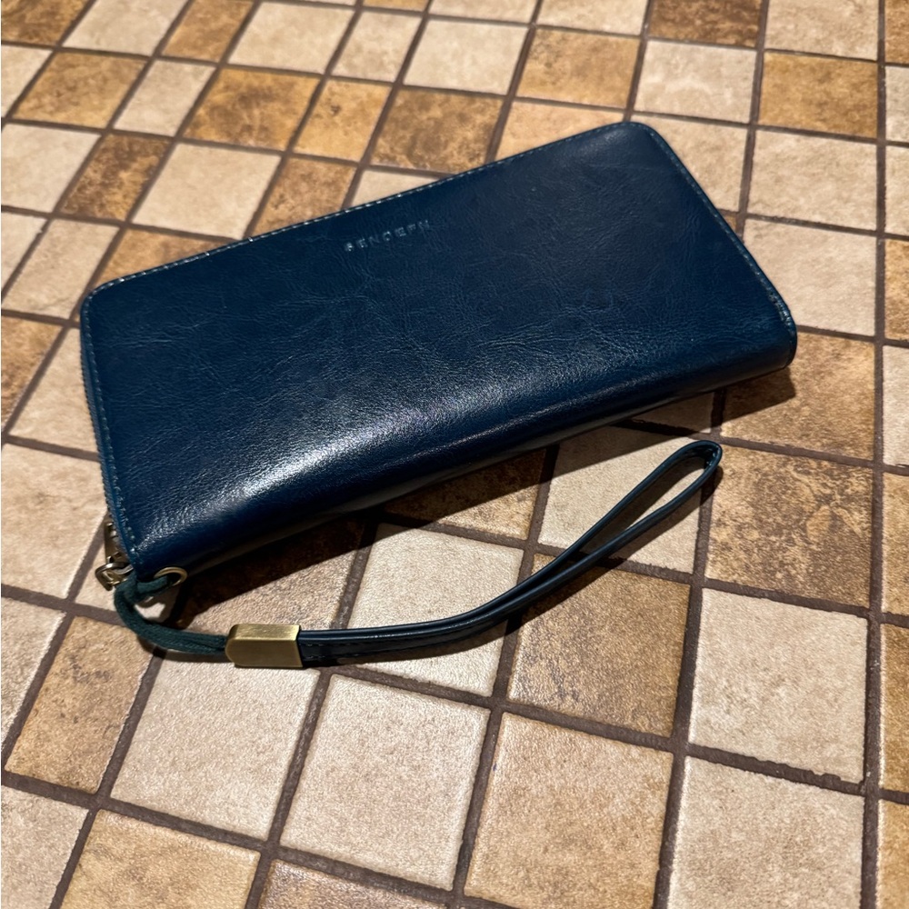 SENDEFN Leather Women Wallet
Blue